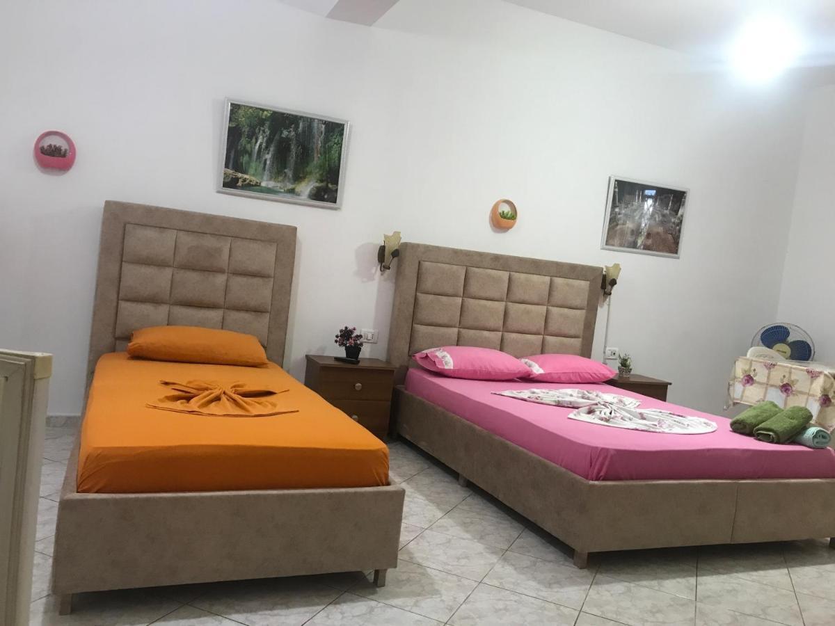 Apartament Roisin Sarandë Eksteriør bilde